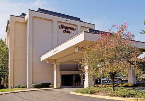 Hampton Inn Newark-Airport