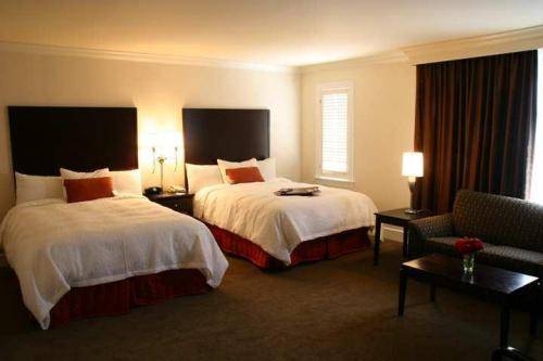 Hampton Inn & Suites Stamford