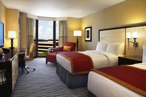 Hilton Rosemont Chicago O