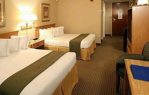 Holiday Inn Express Hotel & Suites Bluffton @ Hilton Head Area