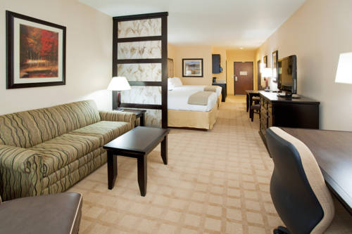 Holiday Inn Express Hotel & Suites Denver Northeast-Brighton