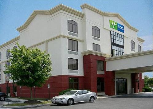 Holiday Inn Express Richmond Airport