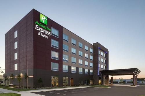 Holiday Inn Express & Suites Duluth North - Miller Hill