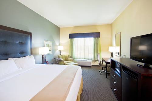 Holiday Inn Express Waycross