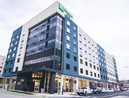 Holiday Inn Hotel & Suites Chattanooga