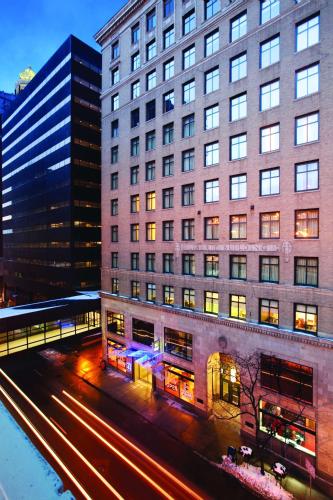 Hyatt Place Des Moines Downtown