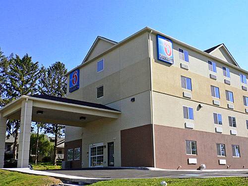 Econo Lodge Harrisburg