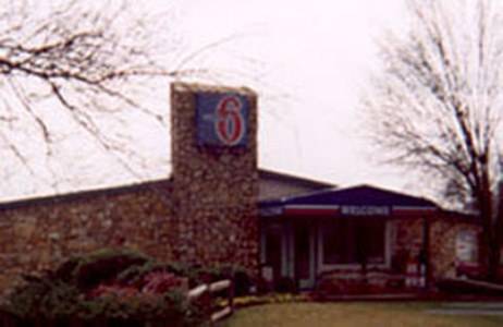 Motel 6 Lansing