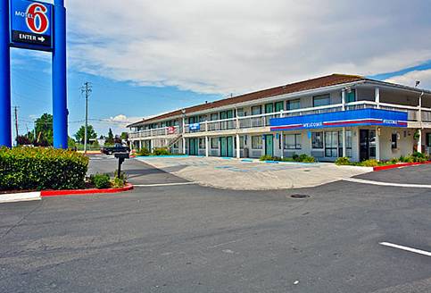 Motel 6 Medford North