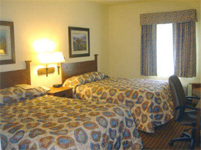 Mountain Inn & Suites Airport - Hendersonville