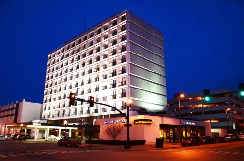 Pullman Plaza Hotel