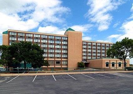 Quality Inn & Suites Event Center Des Moines