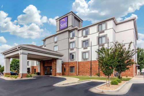 Sleep Inn & Suites Auburn