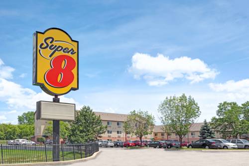 Super 8 Motel O