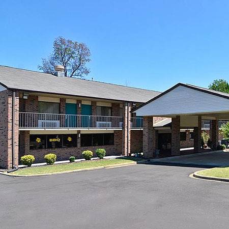 Travelers Inn & Suites - Memphis