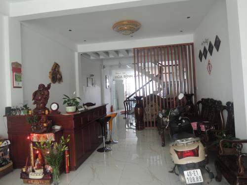 Hoa Binh Xanh Hotel  Hotels  Da Lat