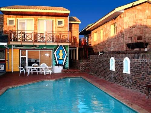 Lungile Backpackers Lodge